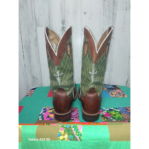 Twisted X Green Cross 12\